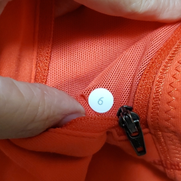 🌟Host Pick🌟Lulu Lemon Form Jacket - Picture 4 of 4